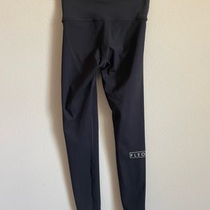 Fleo El Toro - 25”- small